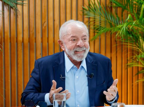 lula-diz-que-vai-incluir-luta-contra-o-feminicidio-em-“cada-discurso”