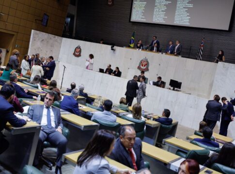 alesp-aprova-orcamento-para-2026-com-receita-de-r$-382,3-bilhoes