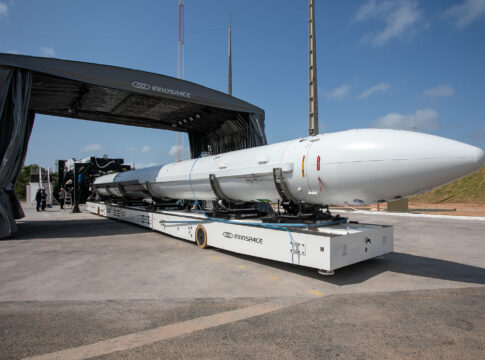 lancamento-do-primeiro-foguete-comercial-no-brasil-e-adiado