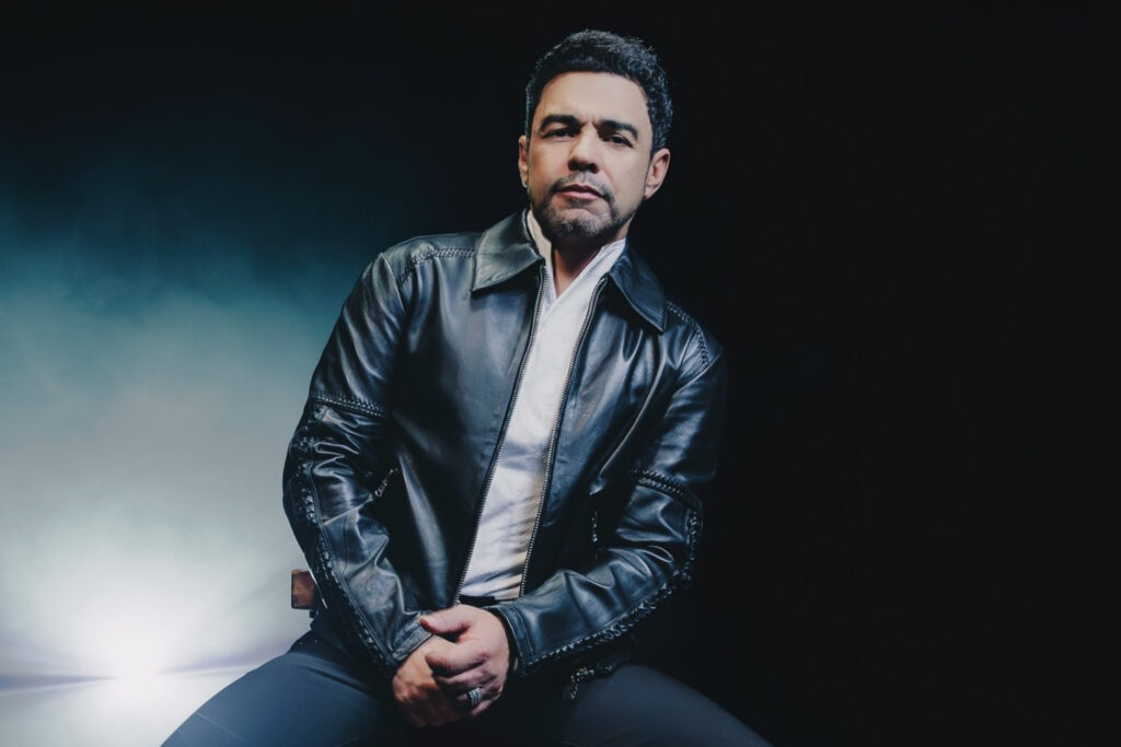 zeze-di-camargo-x-critica-ao-sbt:-veja-famosos-que-detonaram-o-cantor