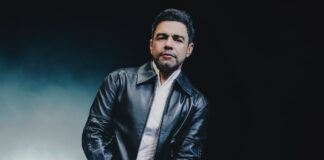 zeze-di-camargo-x-critica-ao-sbt:-veja-famosos-que-detonaram-o-cantor