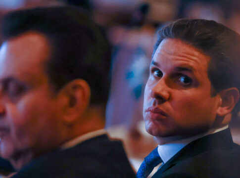 camara:-motta-diz-que-avaliara-com-lideres-casos-de-ramagem-e-eduardo