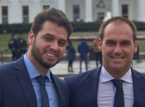 “crueldade”,-diz-eduardo-bolsonaro-sobre-condenacao-de-filipe-martins