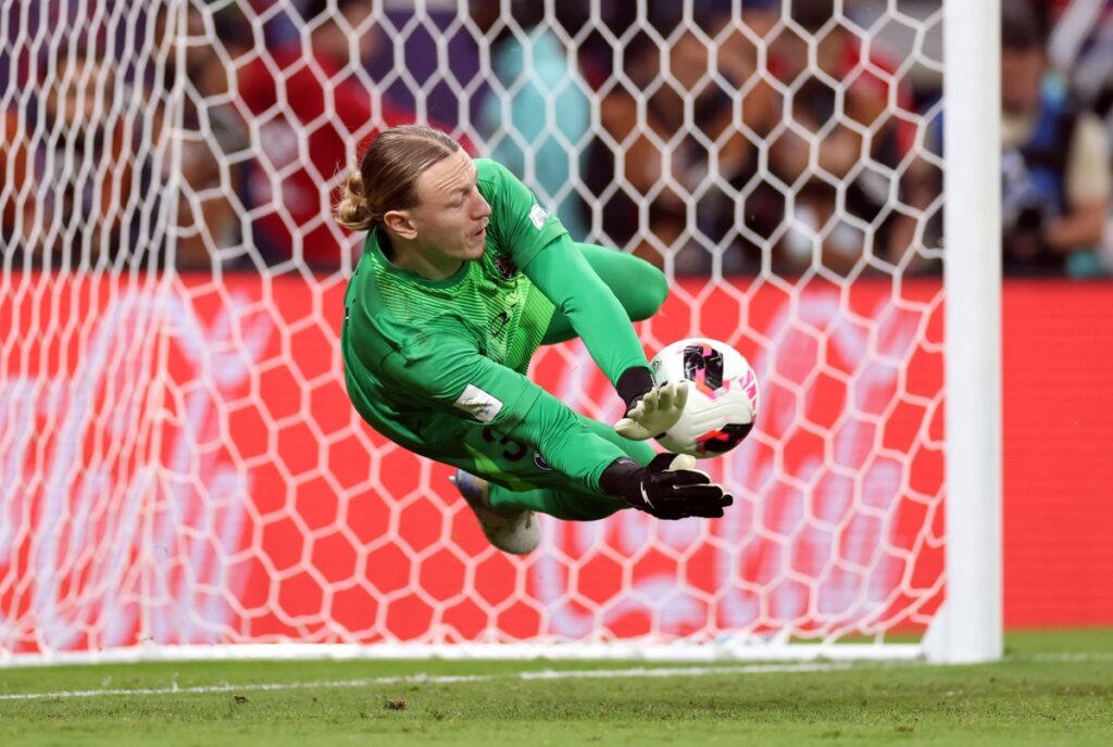 conheca-trajetoria-de-safonov,-heroi-do-psg-na-copa-intercontinental