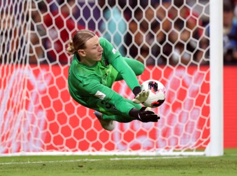 conheca-trajetoria-de-safonov,-heroi-do-psg-na-copa-intercontinental