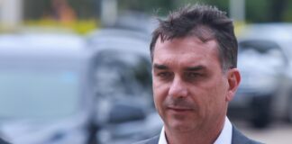 flavio-aumenta-presenca-em-sp-para-ganhar-terreno-em-setor-pro-tarcisio