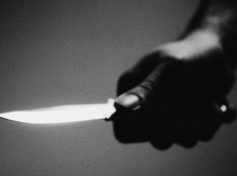 triplo-homicidio-na-madrugada-e-investigado;-uma-mulher-sobreviveu