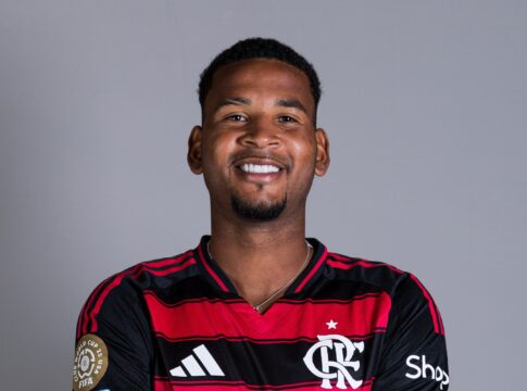 zagueiro-do-flamengo-e-anunciado-por-time-alemao-apos-intercontinental