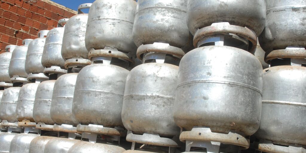 beneficiarios-com-nis-final-7-recebem-auxilio-gas-nesta-quinta