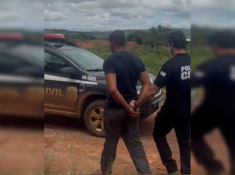 homem-e-preso-por-matar-cachorro-e-ameacar-mae-e-avo-em-goias
