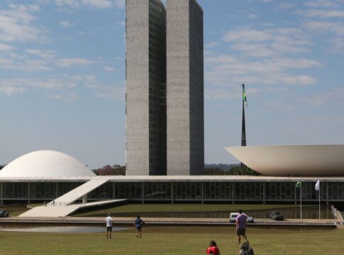 quatro-bancadas-da-camara-acionam-stf-contra-pl-da-dosimetria