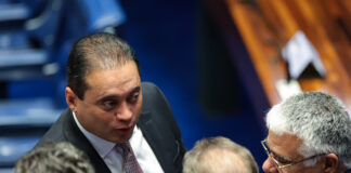 pf-aponta-vice-lider-de-lula-como-“socio-oculto”-em-esquema-do-inss