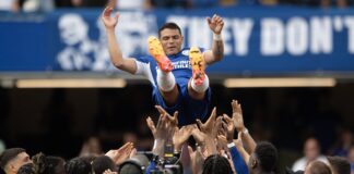 chelsea-intriga-web-apos-celebrar-carreira-de-thiago-silva:-“monstro”