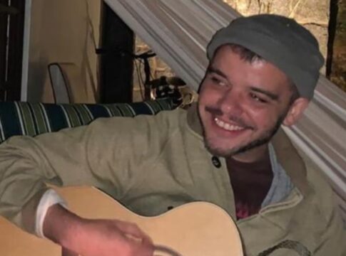 mae-de-joao-rebello-emociona-com-desabafo-um-apos-morte-do-ator