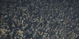 organizadas-do-corinthians-fazem-convocacao-geral-antes-de-decisao