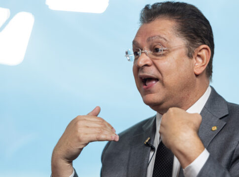lider-do-pl-diz-que-vai-recorrer-contra-cassacao-de-eduardo-e-ramagem
