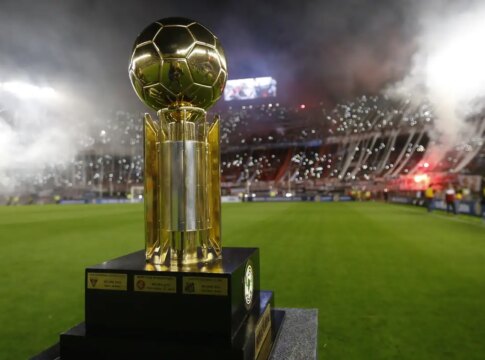 conmebol-anuncia-datas-e-horarios-da-recopa-sul-americana