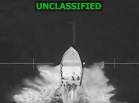 eua-bombardeia-mais-dois-barcos-no-pacifico.-ataque-deixa-5-mortos