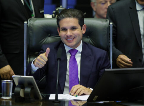 motta-parabeniza-“amigo-e-conterraneo”-que-sera-ministro-do-turismo