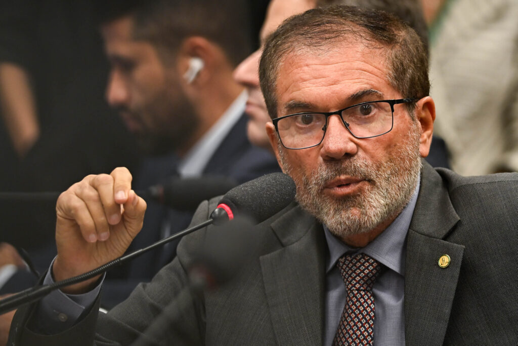 “Recebi, como todos receberam”, diz deputado que denunciou orçamento secreto “recebi,-como-todos-receberam”,-diz-deputado-que-denunciou-orcamento-secreto