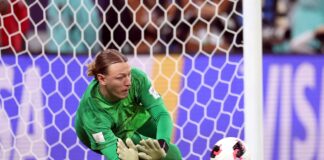 heroi-do-psg,-goleiro-safonov-fraturou-a-mao-contra-o-flamengo