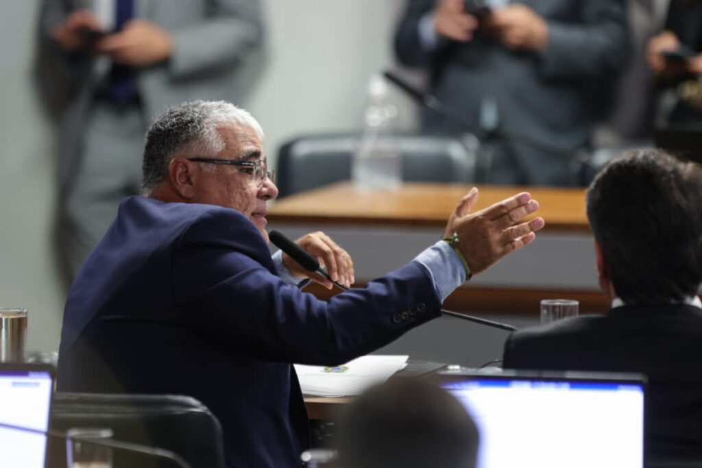 senador-propoe-suspender-recesso-no-congresso;-saiba-motivo