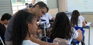 professores-podem-acumular cargo-publico,-decide-congresso