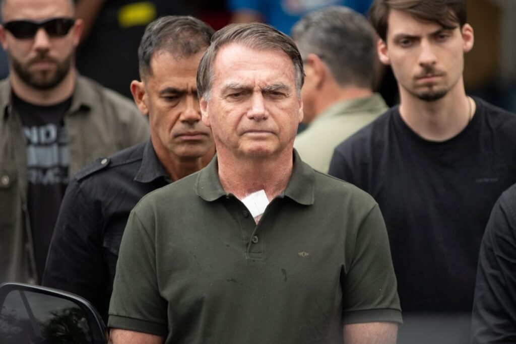 advogado-de-bolsonaro-se-manifesta-apos-laudo-da-pf-sobre-cirurgia