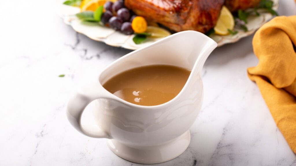 molho-para-chester:-receita-agridoce-deixa-a-carne-gostosa-e-macia