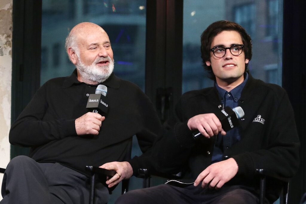 Filho de Rob Reiner foi diagnosticado com esquizofrenia dias antes do crime filho-de-rob-reiner-foi-diagnosticado-com-esquizofrenia-dias-antes-do-crime