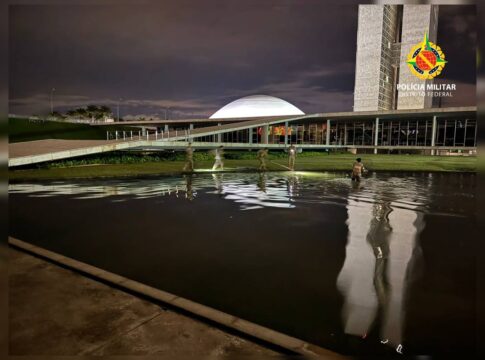 subdesenvolvimento-em-marcha-(por-andre-gustavo-stumpf)