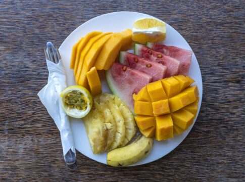 geleia-de-fruta-que-voce-pode-encontrar-na-rua-vai-mudar-o-seu-natal