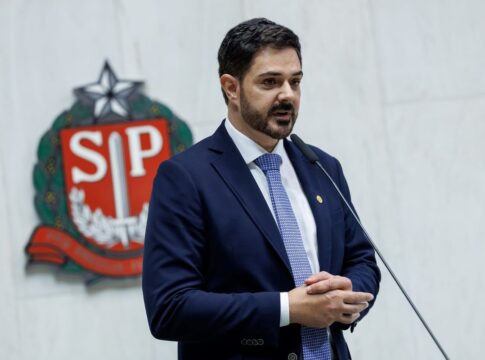 tse-mantem-cassacao-e-deputado-de-sp-entrara-com-novo-recurso