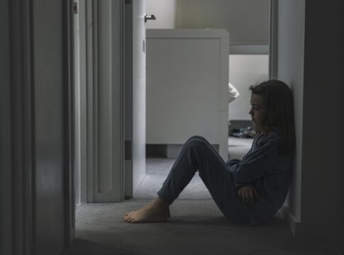 psicologa-ensina-como-lidar-com-o-luto-nas-festas-de-fim-de-ano