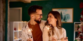 faca-esta-simpatia-com-vela-e-fortaleca-seu-amor-na-noite-de-natal