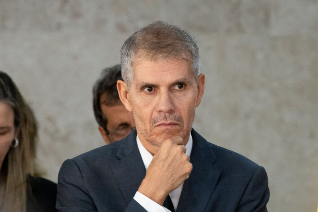 as-duas-orientacoes-de-sidonio-para-os-demais-ministros