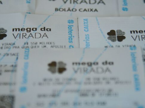 premio-da-mega-da-virada-chega-a-r$-1-bilhao