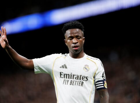 vini-jr.-troca-foto-e-rumores-sobre-saida-do-real-madrid-aumentam