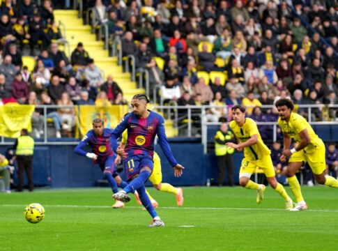 campeonato-espanhol:-barcelona-vence-villarreal-e-segue-em-1o