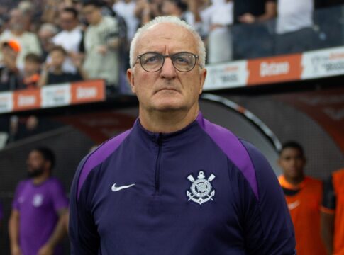 dorival-desabafa-e-cita-titulo-do-corinthians-como-resposta-a-criticos