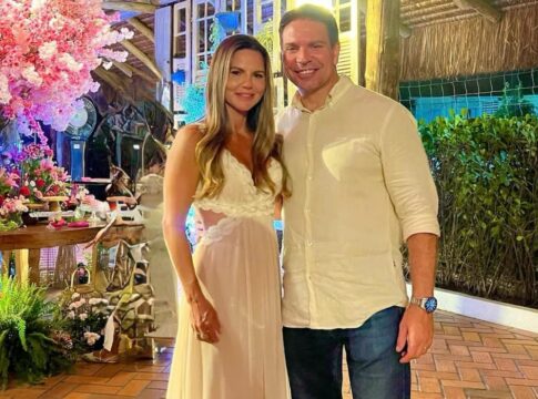 mulher-de-ramagem-anuncia-que-ex-deputado-vai-vender-cursos-on-line