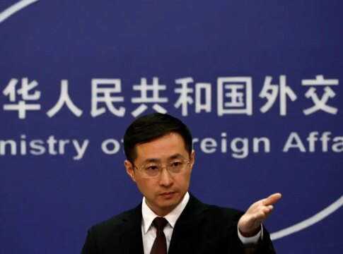 china-diz-que-interceptacao-de-navios-pelos-eua-e-“violacao-grave”