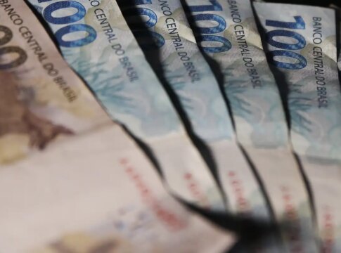 mais-de-141-mil-ainda-nao-sacaram-abono-salarial;-veja-como-consultar