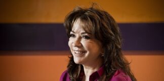 iris-abravanel-perde-espaco-e-esta-fora-de-proxima-novela-do-sbt