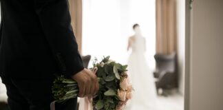 golpe-do-casamento:-mulher-fecha-empresa-apos-pegar-dinheiro-de-noivos