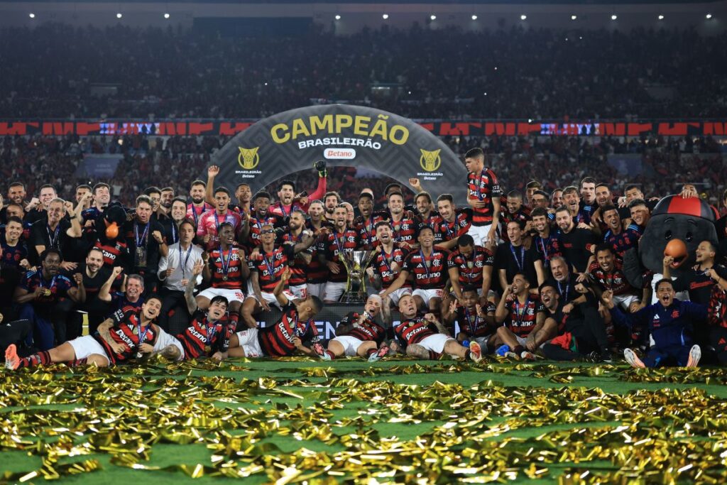 flamengo-domina-e-corinthians-surpreende:-o-2025-dos-times-da-serie-a