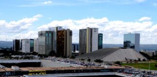 natal-no-df:-veja-o-que-abre-e-o-que-fecha-nos-dias-24-e-25/12