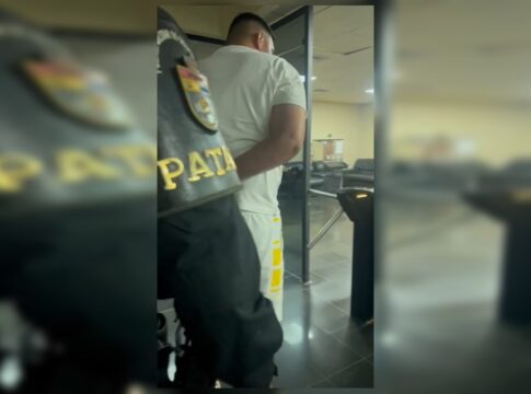 assista-ao-momento-em-que-o-“rei-do-skunk”-e-preso-pela-policia-no-df