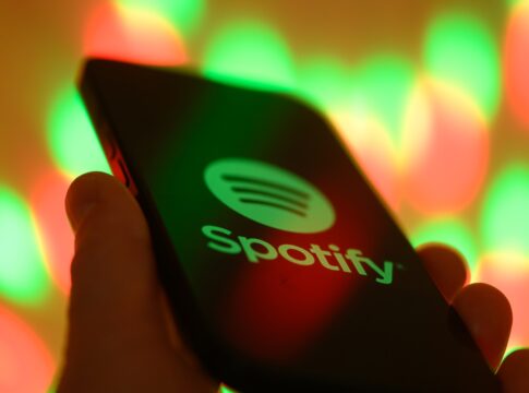 hackers-invadem-catalogo-do-spotify-e-“copiam”-milhoes-de-musicas