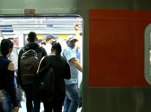 o-que-abre-e-fecha-nos-dias-24-e-25-de-dezembro-em-sao-paulo